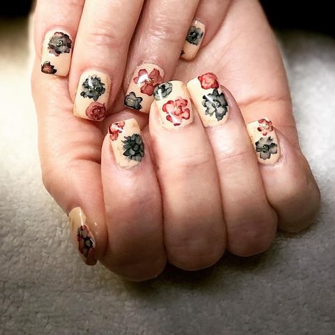 Polish-N-Style, nail salon in Sunbury, PA